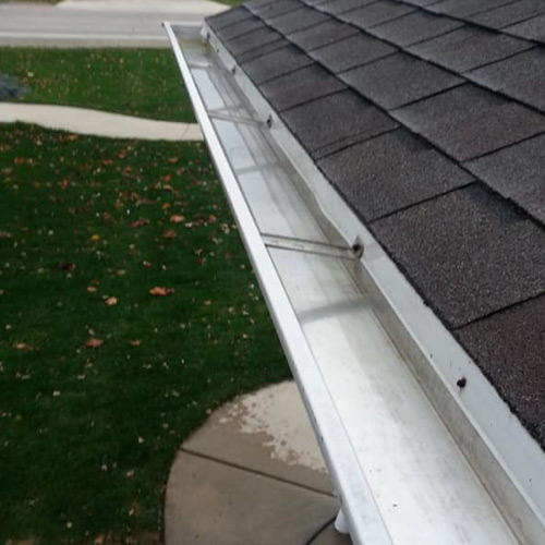 cleaning gutters